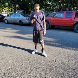 Meet your Posher, Jamal